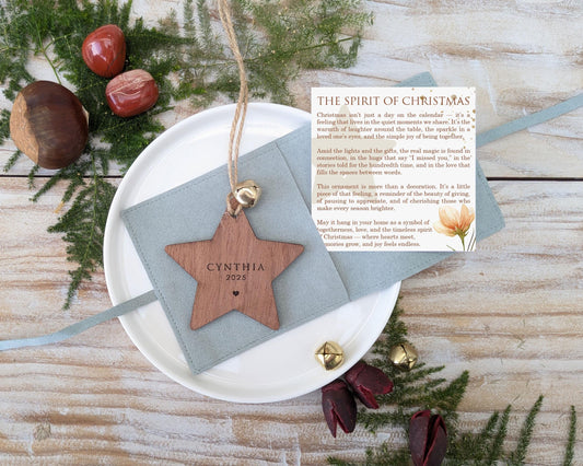 Personalized Christmas Star Wooden Story Card: product image 2