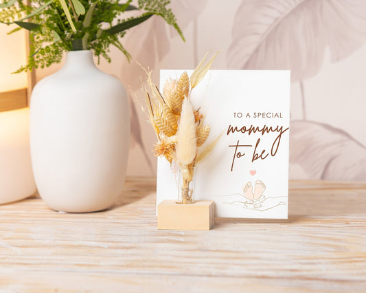 To a Special Mummy to Be Dried Flower Card handmade with natural dried flowers