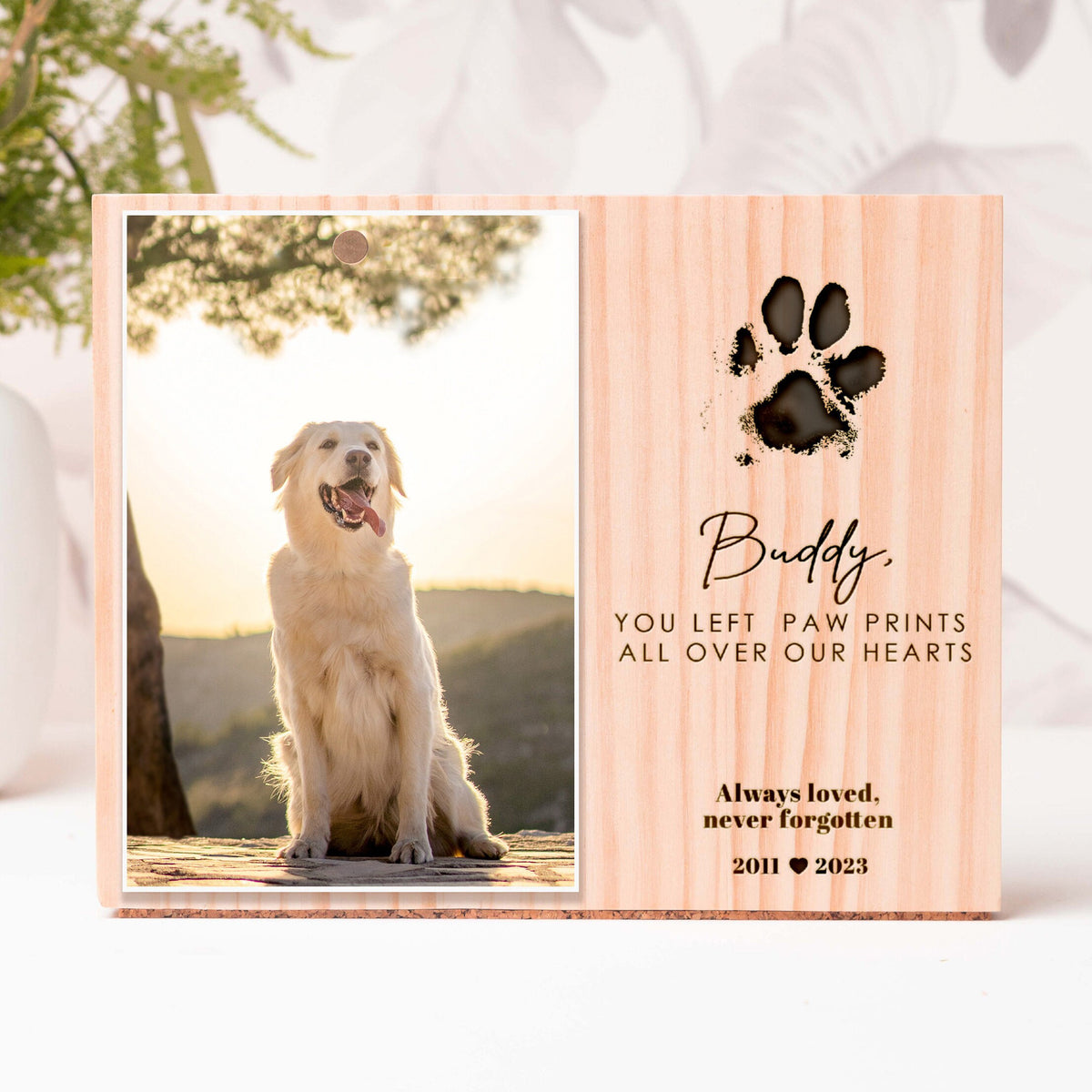Paw Print Pet Memorial Photo Frame
