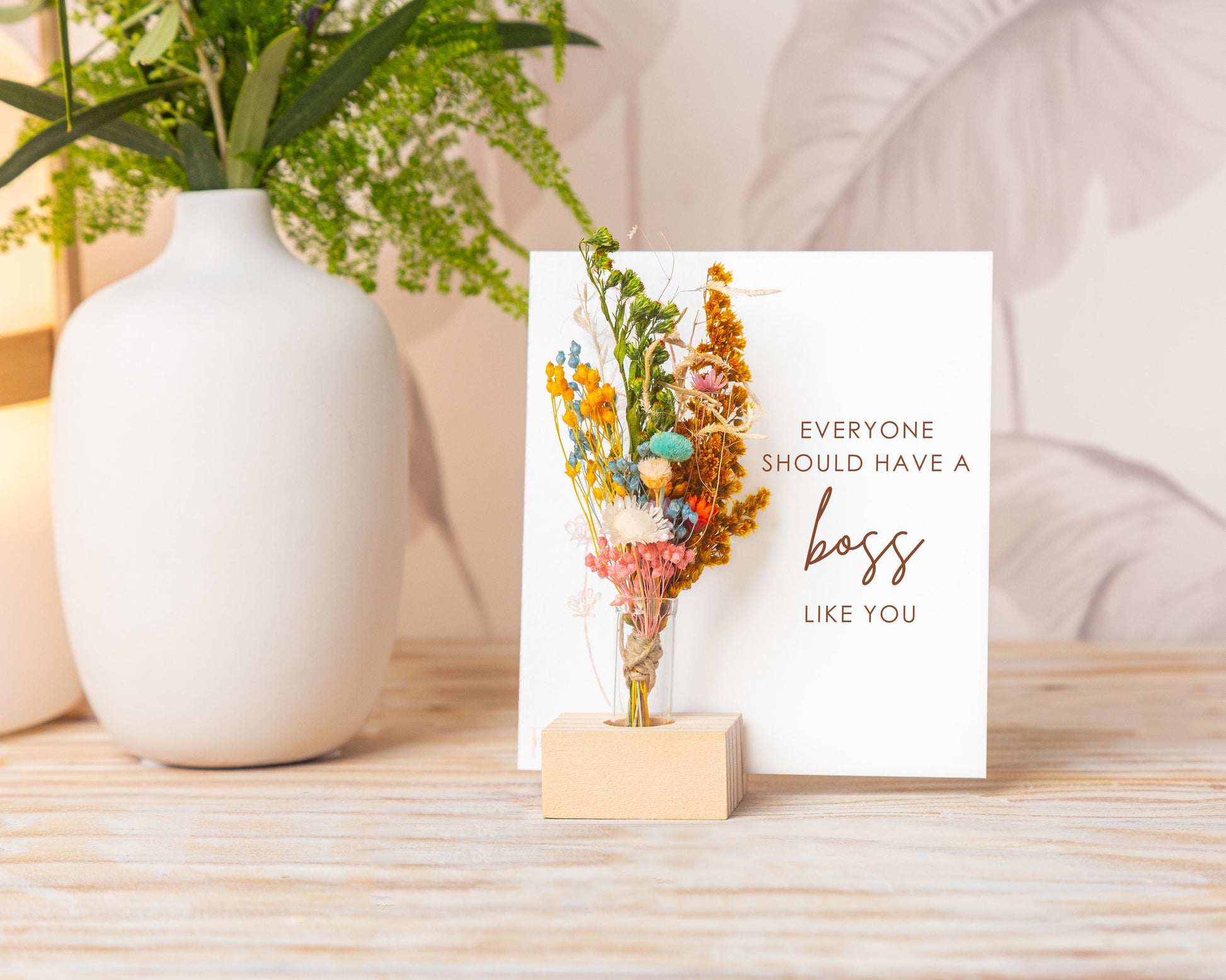 Everyone Should Have a Boss Like You Dried Flower Card, product photo 10