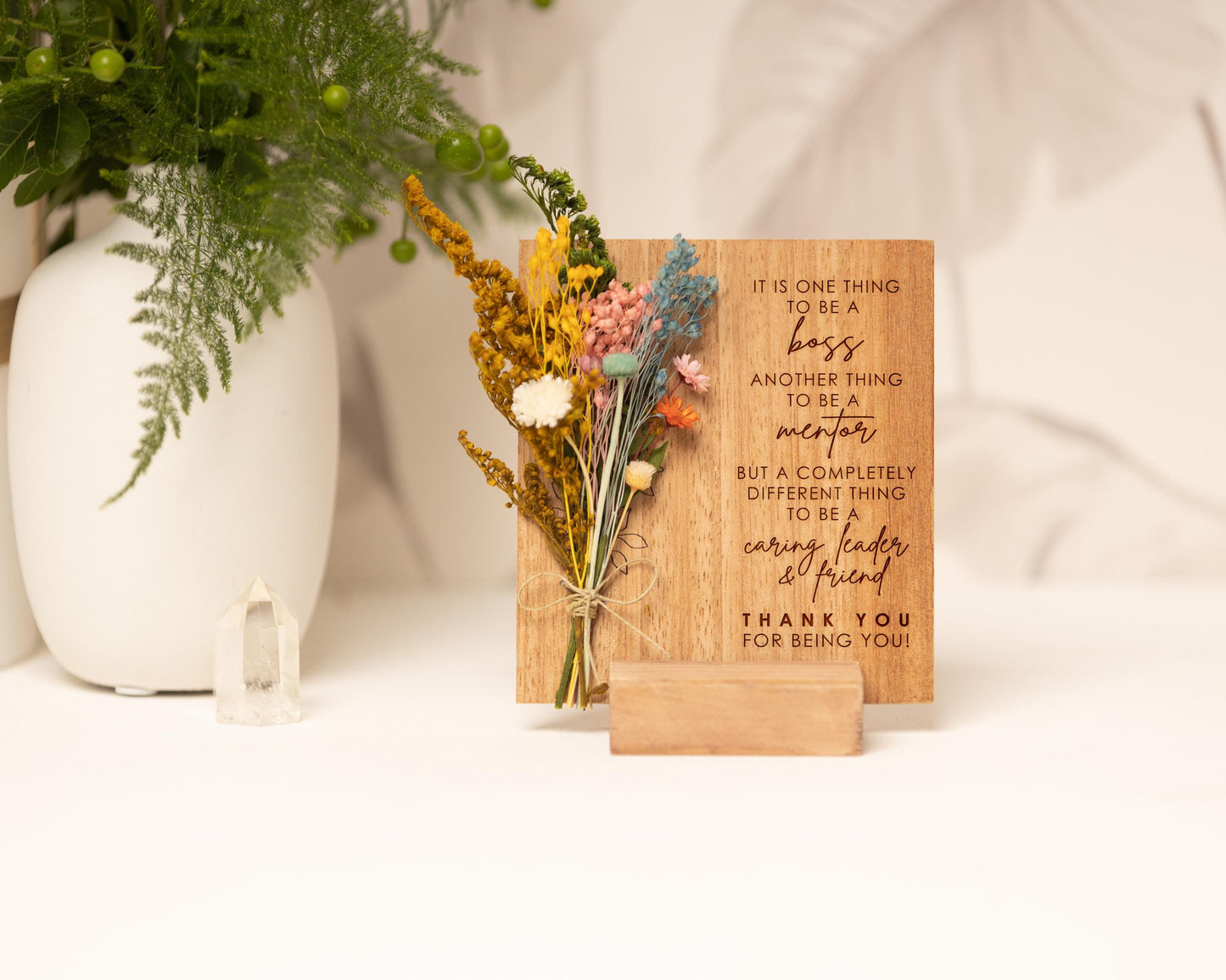 Light wood keepsake card with dried flower bouquet