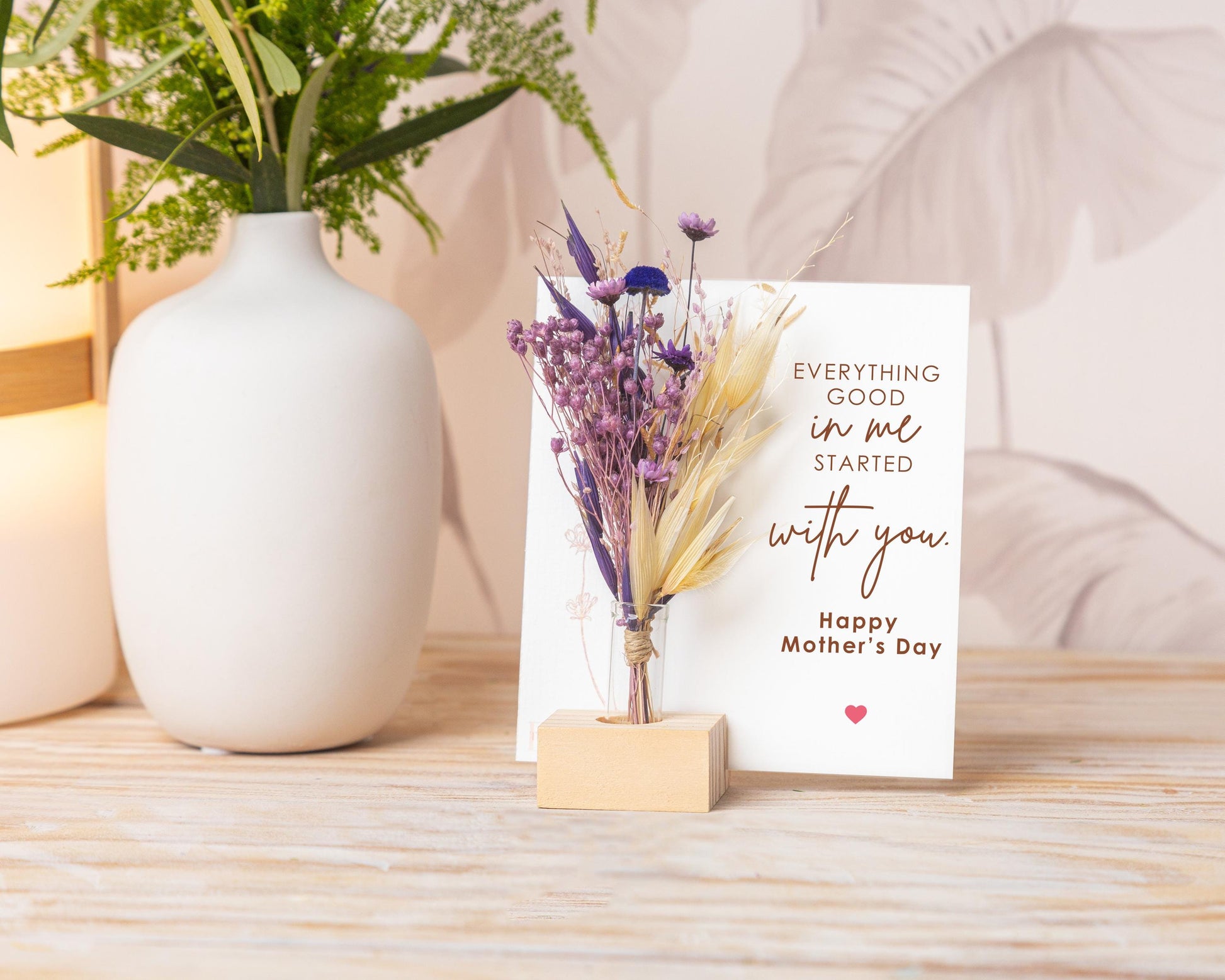 Personalized Mother’s Day Keepsake with Dried Flowers, product photo 2