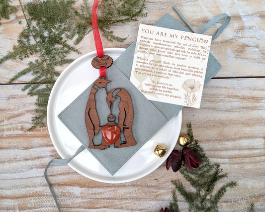 Family Penguin Wooden Story Card With Crystal: product image 2