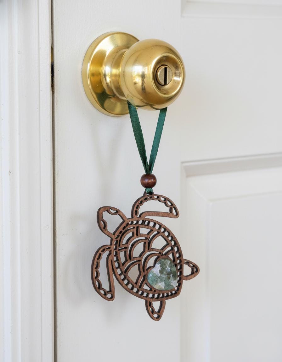 Sea Turtle Wooden Story Card With Crystal: product image 3