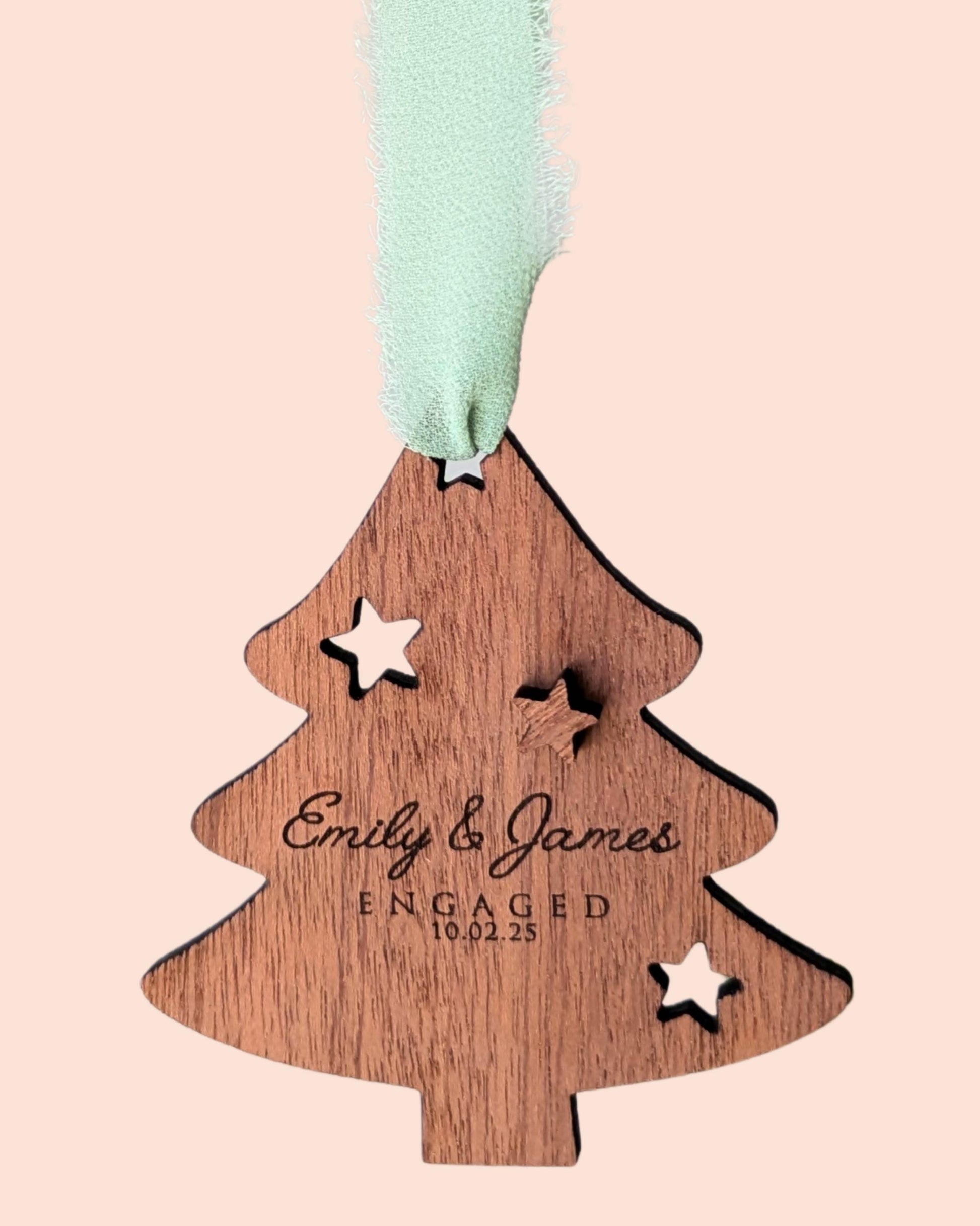 Personalized Christmas Tree Wooden Story Card: product image 9