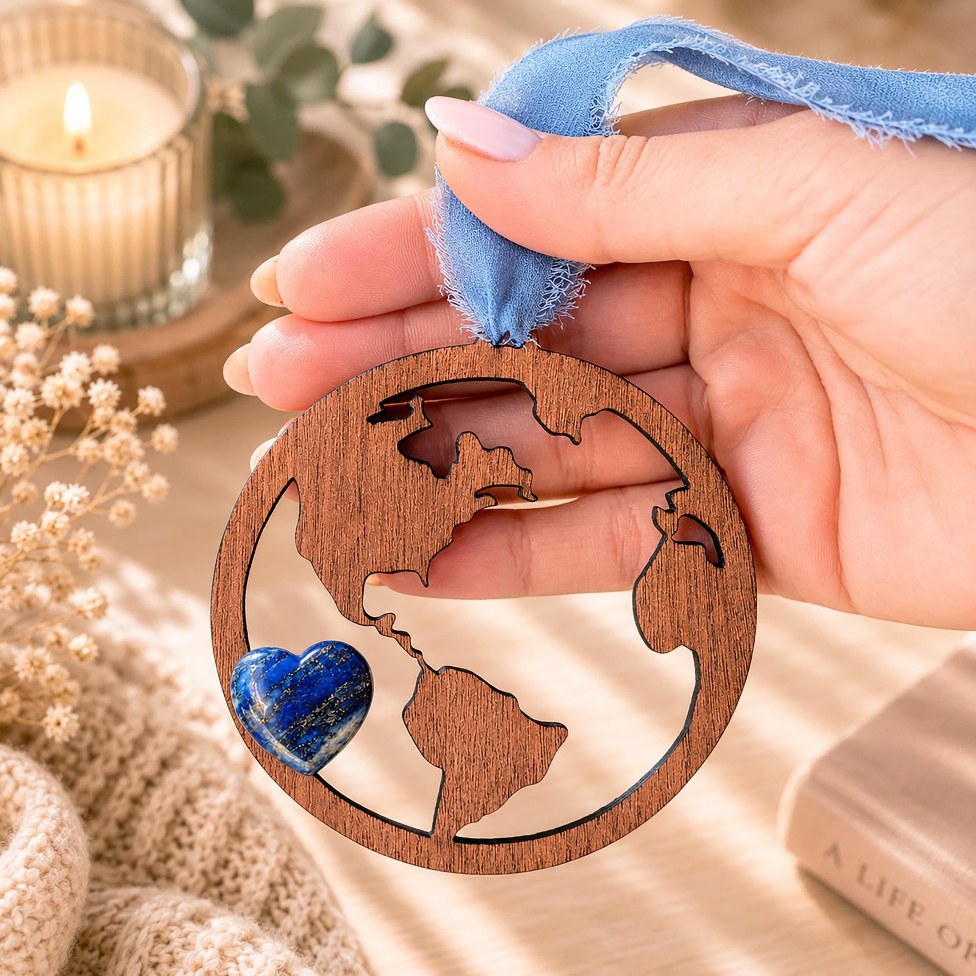 World Globe Wooden Story Card With Crystal: product image 1