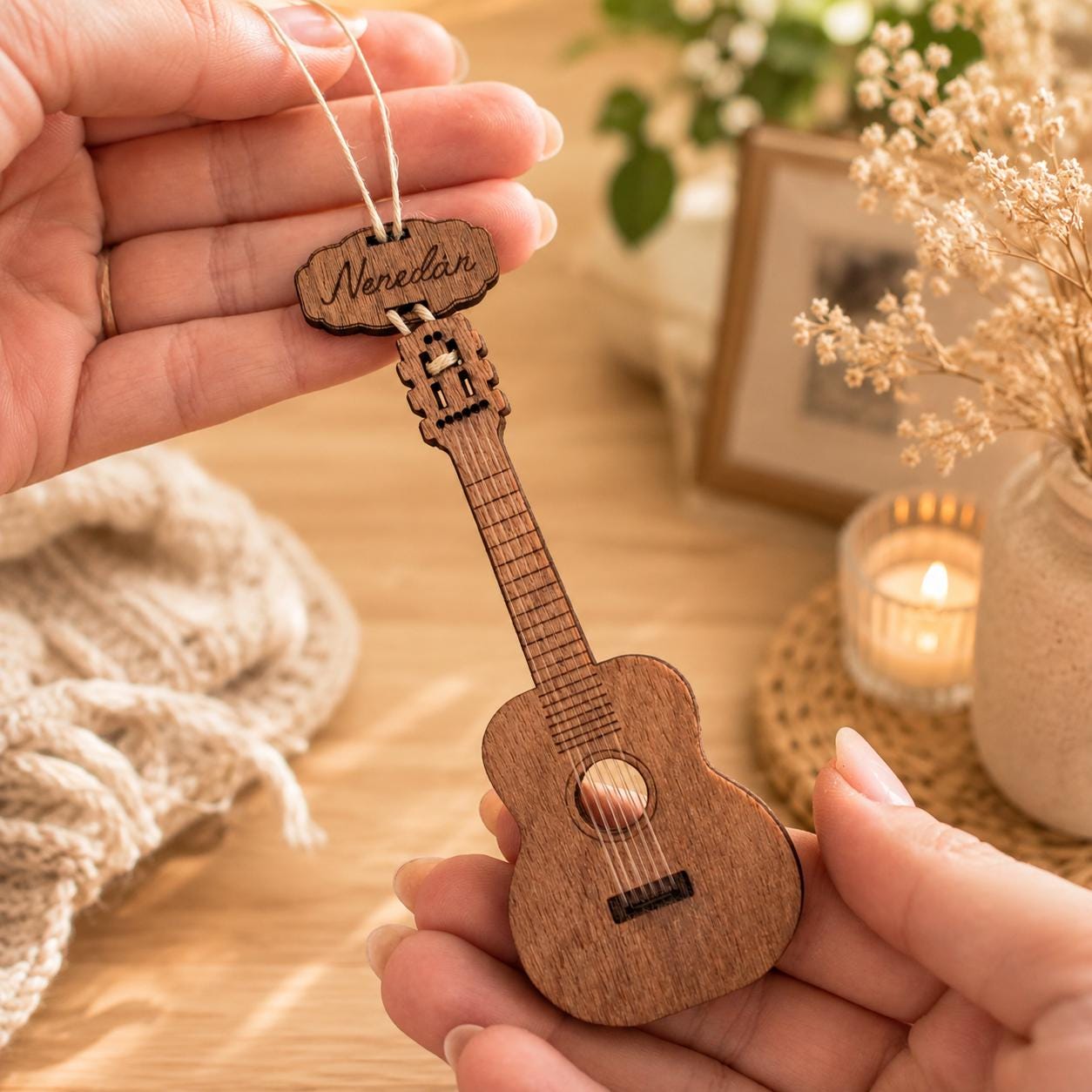 Guitar Wooden Story Card: product image 1